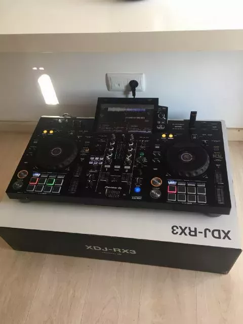 Pioneer DJ XDJ-RX3, Pioneer XDJ-XZ, Pioneer DJ OPUS-QUAD, Pioneer DDJ-FLX10, Pioneer CDJ-3000, Pioneer DJ DJM-A9