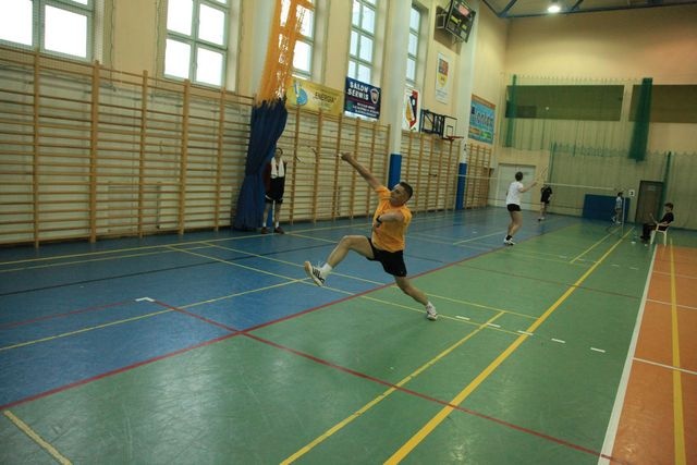 VI Powiatowy Turniej Badmintona „O puchar Starosty”