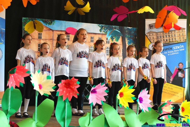 XVII Powiatowy Festiwal Piosenki Religijnej dla Przedszkolaków