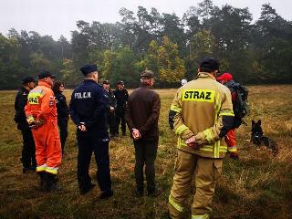 Strażacy i policjanci ćwiczyli odnajdywanie osób zaginionych