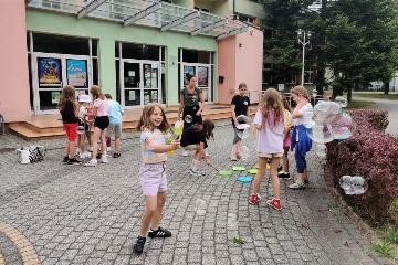 Były atrakcje, były i animacje. Tak się bawią dzieci na zajęciach w MDK Lubliniec