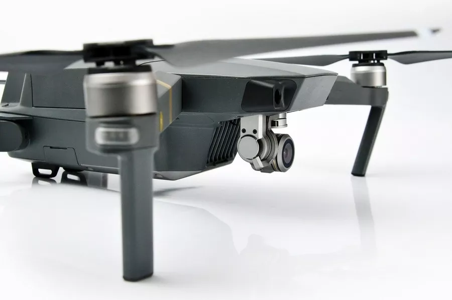 Dron DJI - półprofesjonalny sprzęt filmowy i fotograficzny