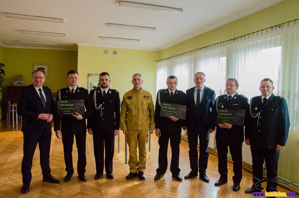 Środki na nowe wozy strażackie dla Ziemi Lublinieckiej. W Koszęcinie odbyło się spotkanie