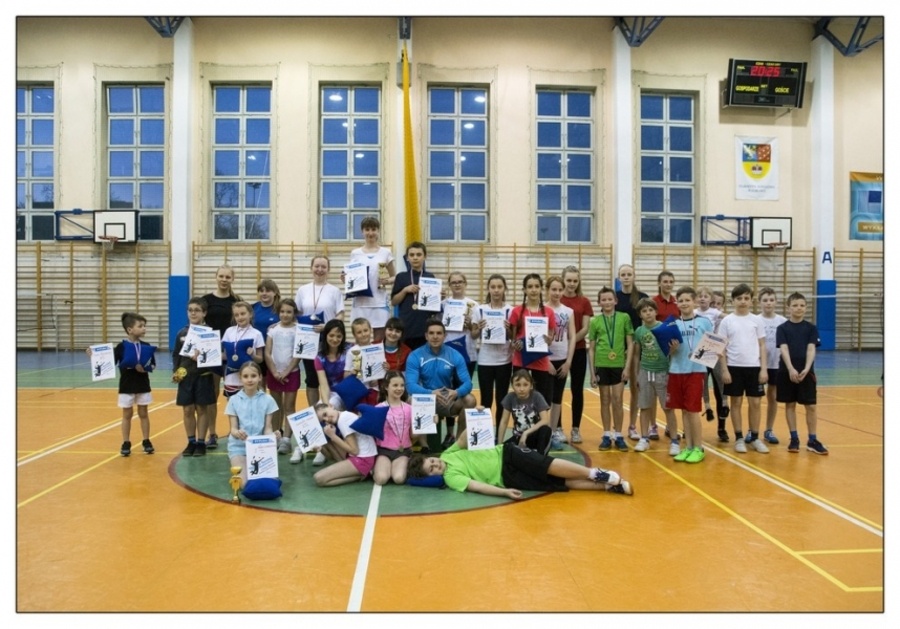 Wyniki  XI Turnieju Badmintona O puchar Starosty Powiatu Lublinieckiego 